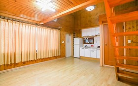 Hwaseong Byeolbitsarangchae Pension