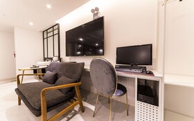 Hwaseong Habibi Drive-in Motel