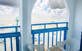 Hwaseong Santorini Pension 8