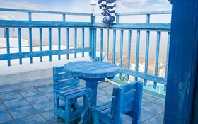 Hwaseong Santorini Pension 8