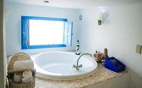 Hwaseong Santorini Pension 8