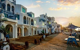 Hwaseong Santorini Pension 8