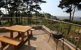 Hwaseong Sea Pension