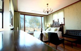 Hwaseong Sea Pension