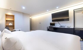 Hwaseong Stay13 Hotel