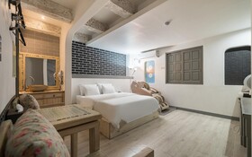 Hwaseong Wolmun Lavender Onchen Hotel