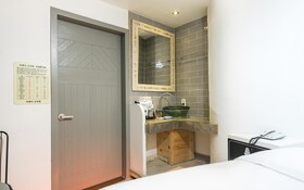 Hwaseong Wolmun Lavender Onchen Hotel