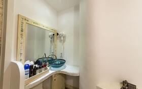 Hwaseong Wolmun Lavender Onchen Hotel