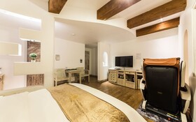 Hwaseong Wolmun Lavender Onchen Hotel