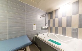 Hwaseong Wolmun Lavender Onchen Hotel