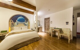 Hwaseong Wolmun Lavender Onchen Hotel