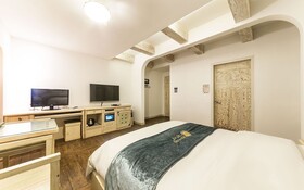 Hwaseong Wolmun Lavender Onchen Hotel