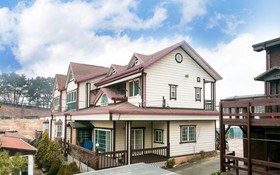 Hwaseong Yeoulteo Pension