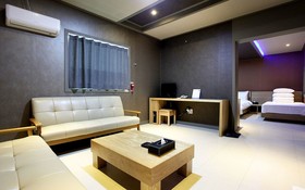 Jebudo Feel Motel