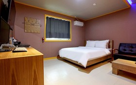 Jebudo Feel Motel