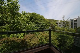 Jes Hot Springs Hotel