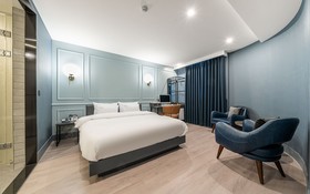 Namyangju Ninestone Hotel