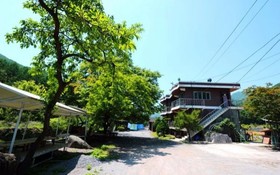 Namyangju Sansu Jeongwon Pension