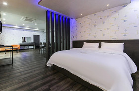 Arirang Hill Hotel & Resort
