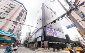 Osan Honors Hotel