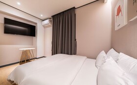 Osan Hotel Raum