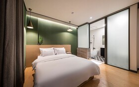 Osan Hotel Raum