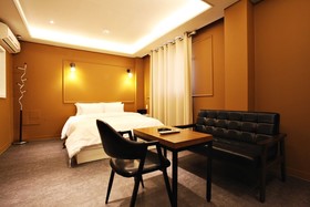 Hotel Raum
