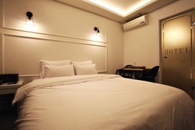 Hotel Raum