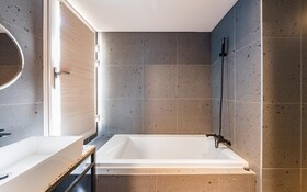Pyeongtaek Brown Dot