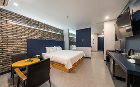 Pyeongtaek Gallery Hotel