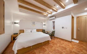 Pyeongtaek Gallery Hotel