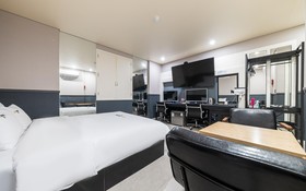 Pyeongtaek Gallery Hotel