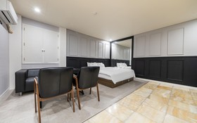 Pyeongtaek Gallery Hotel