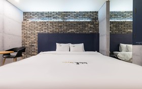 Pyeongtaek Gallery Hotel