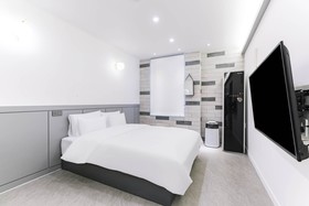 Pyeongtaek Godeok Richstay Hotel