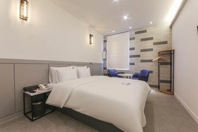 Pyeongtaek Godeok Richstay Hotel