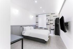 Pyeongtaek Godeok Richstay Hotel