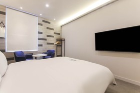 Pyeongtaek Godeok Richstay Hotel