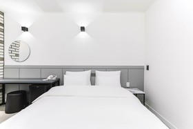 Pyeongtaek Godeok Richstay Hotel