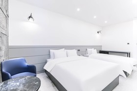 Pyeongtaek Godeok Richstay Hotel