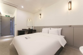 Pyeongtaek Godeok Richstay Hotel