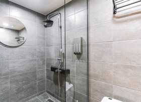 Pyeongtaek Godeok Richstay Hotel