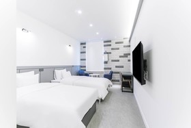 Pyeongtaek Godeok Richstay Hotel
