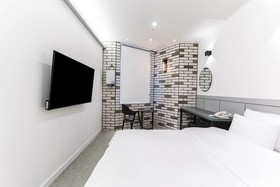 Pyeongtaek Godeok Richstay Hotel