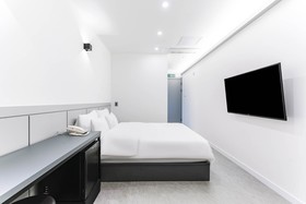 Pyeongtaek Godeok Richstay Hotel