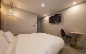 Pyeongtaek Hotel Barts