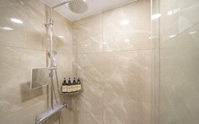 Pyeongtaek Hotel Summit