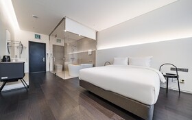 Pyeongtaek La Seine Tourist Hotel