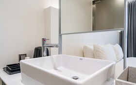 Pyeongtaek La Seine Tourist Hotel