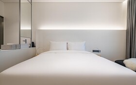 Pyeongtaek La Seine Tourist Hotel